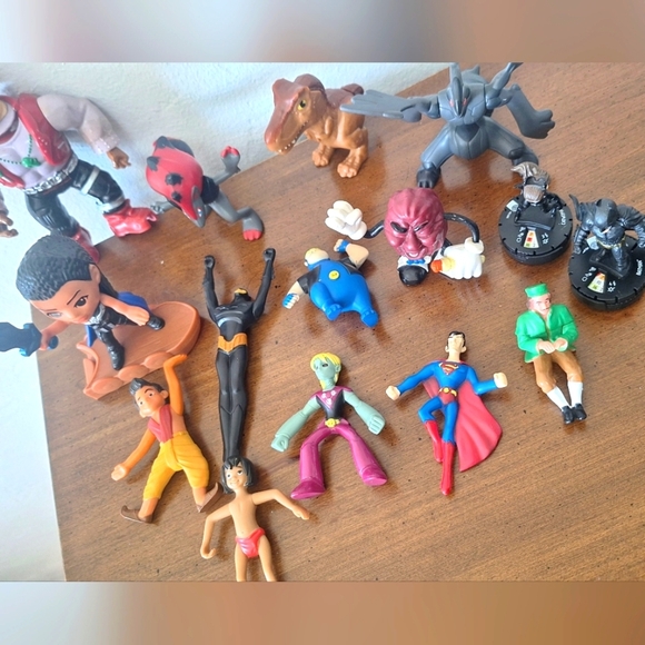 Lof Of 15 Action Figures Toys - Picture 5 of 7